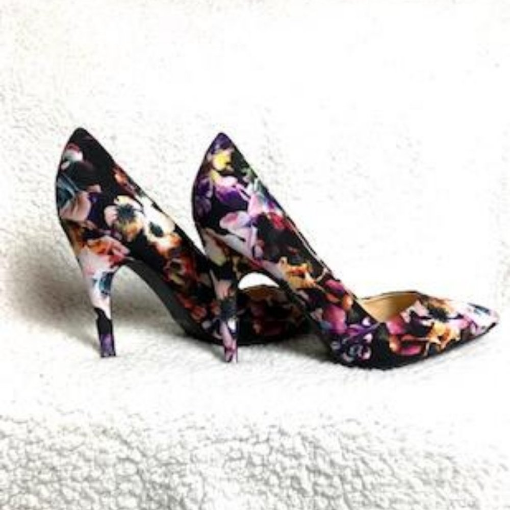 Guess Multicolored Floral Stilettos - Picture 8 of 11